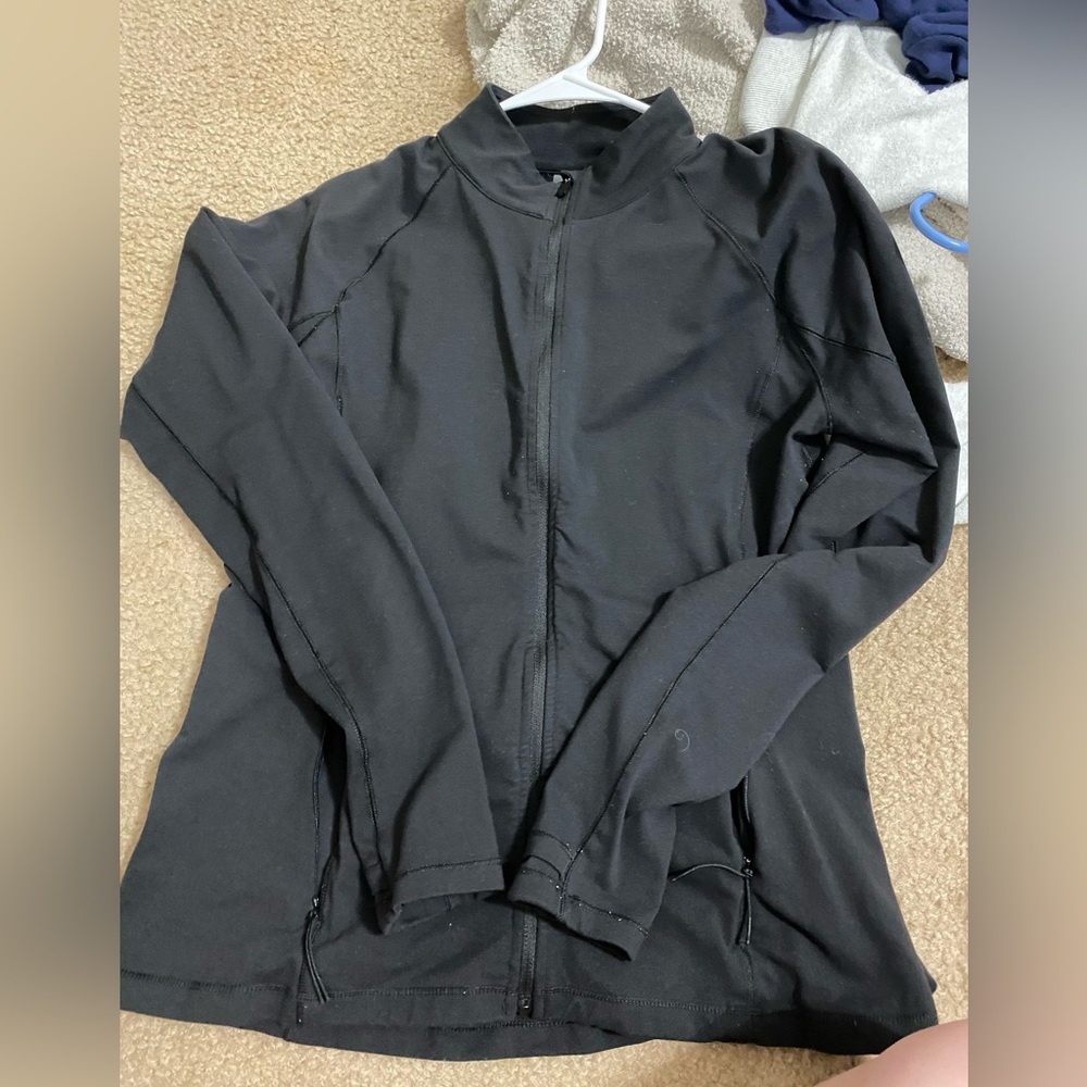 Calia define jacket